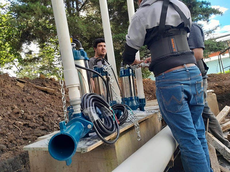 Sistema de bombeo industrial para planta de tratamiento de agua