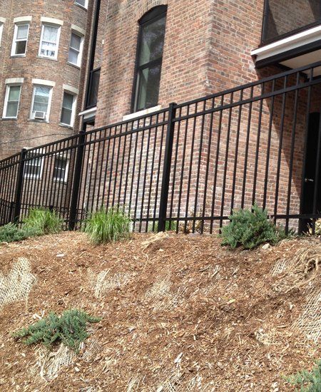 Aluminum fence