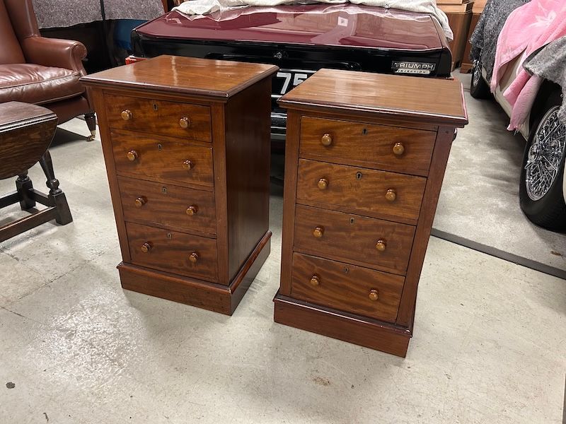 Pair of Victorian Nightstands/ Bedside Tables