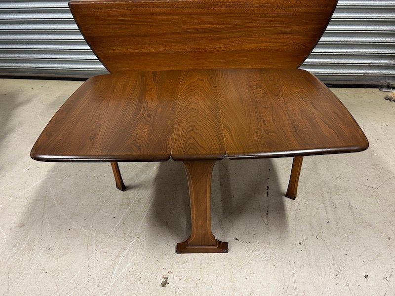 Ercol Golden Dawn Windsor Gate Leg Elm Coffee Table Model 820