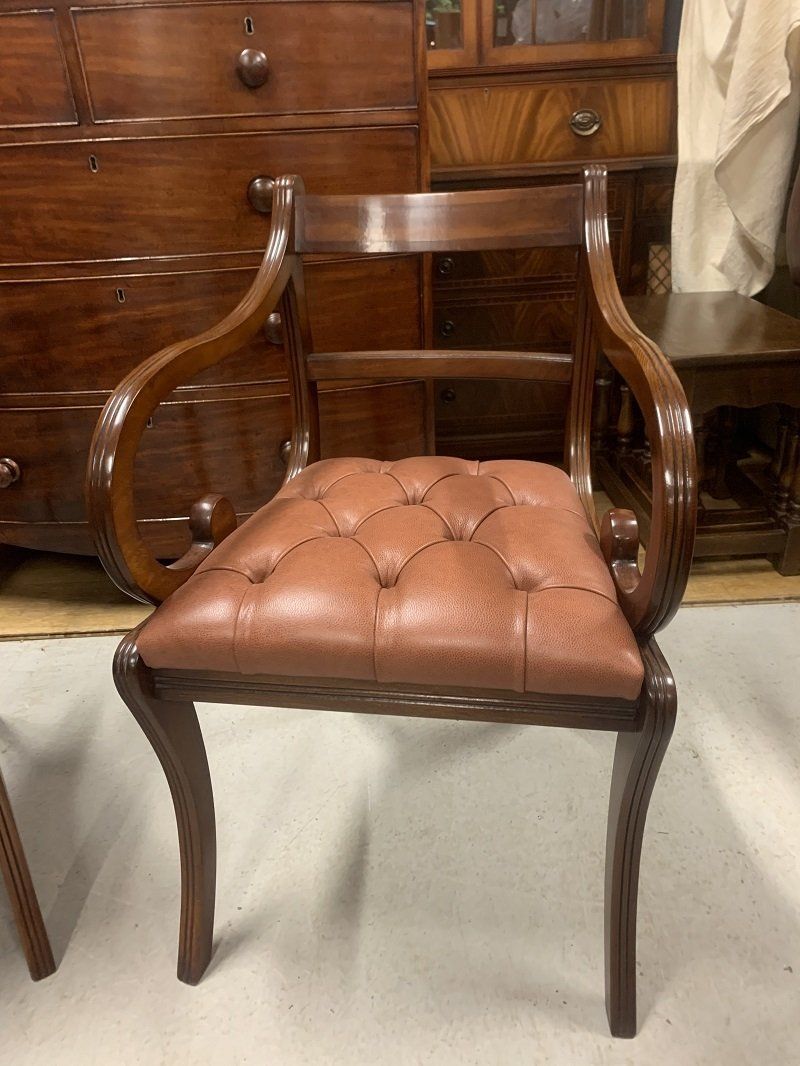 Stunning Brand New Bevan Funnell  Mahogany Leather Chesterfield Desk Chairs