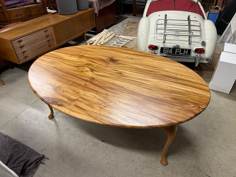 Stunning Stewart Linford Burr Elm & Oak Oval Dining Table