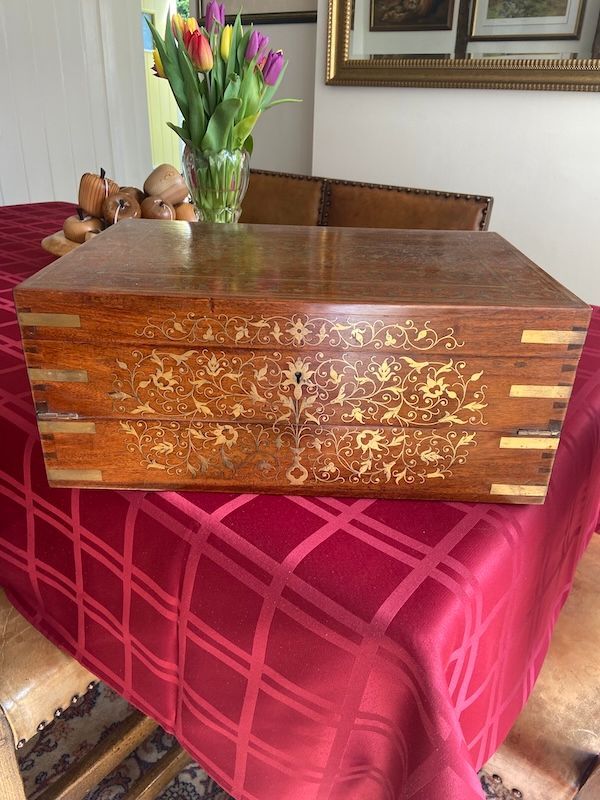 Stunning Rosewood Writing Box with Brass Inlay
