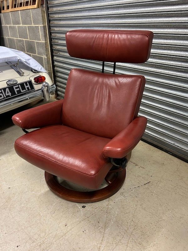 Ekornes Taurus Leather Reclining Armchair