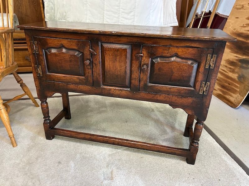 Titchmarsh & Goodwin Solid Oak Credence Cupboard