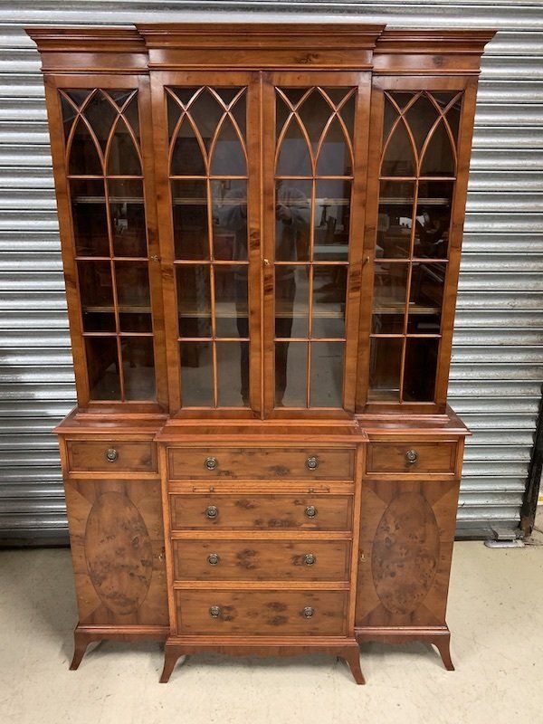 Superb Quality Burr Yew Wood Breakfront Library Bookcase