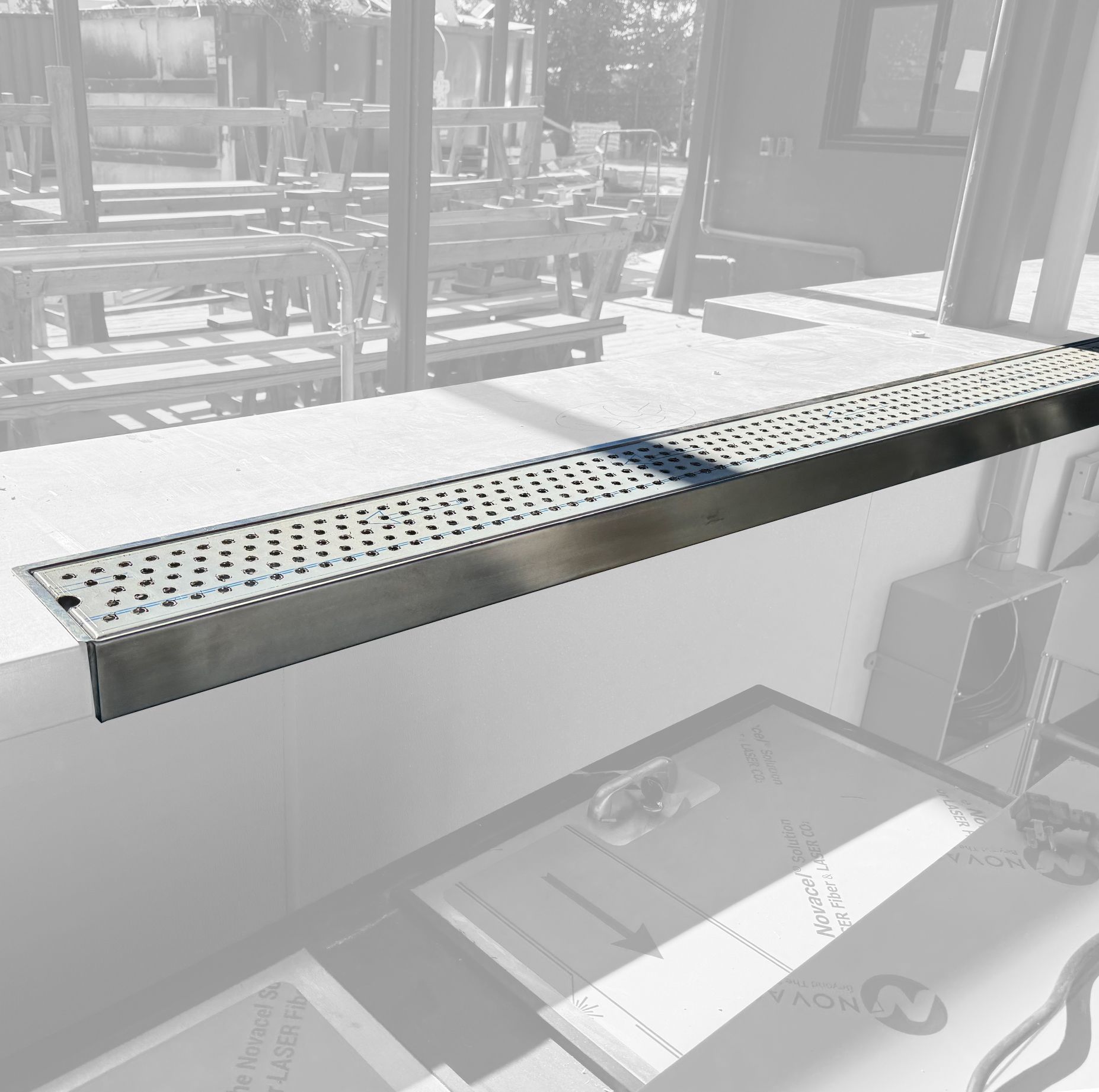 Stainless Steel Counter w/ Drain for Bar - greyed out