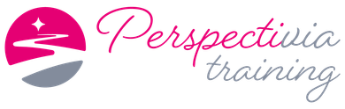 Het Perspectivia-trainingslogo in roze en grijs met een gestileerd swoosh-icoon en cursieve tekst.