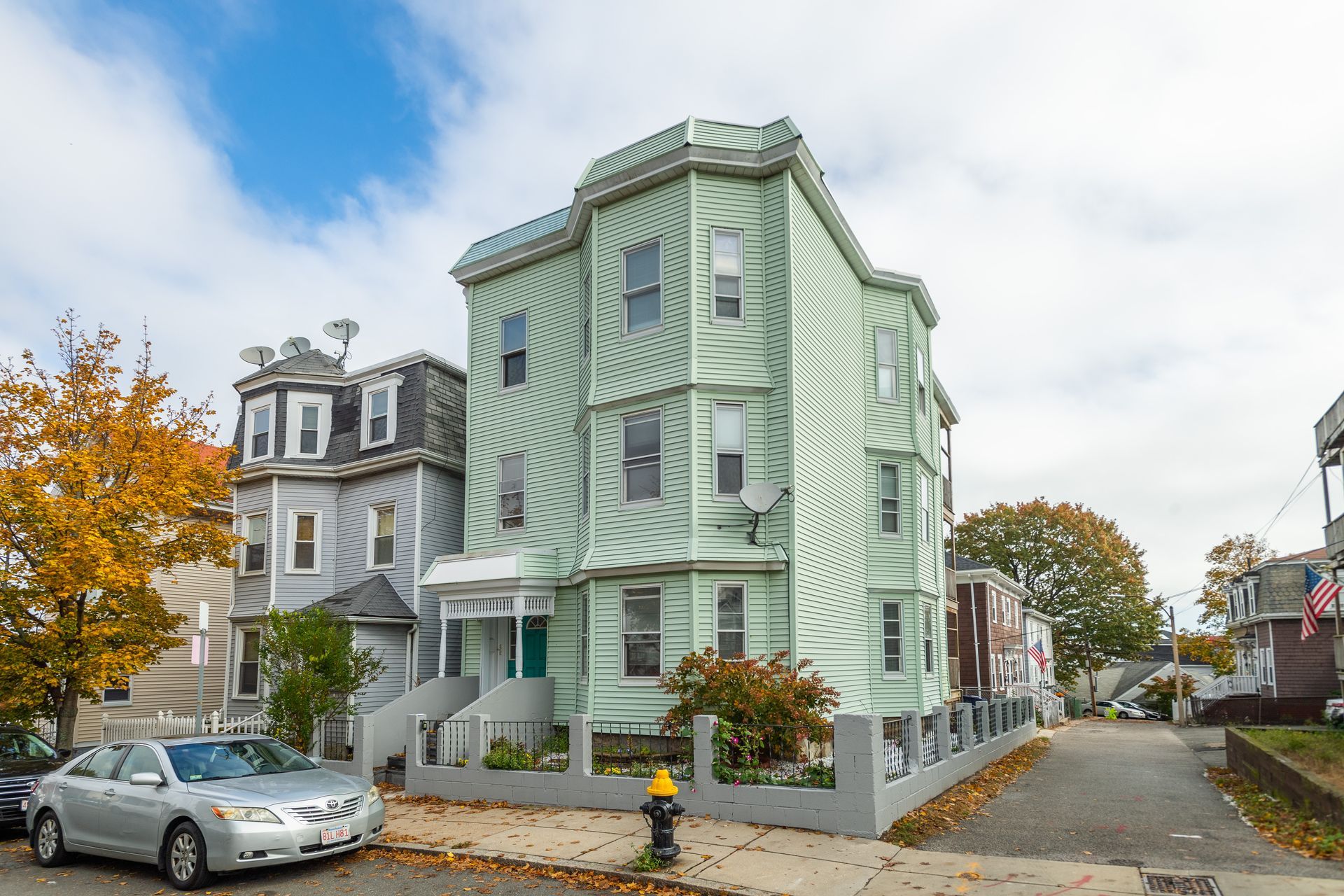 47 Buttonwood Street