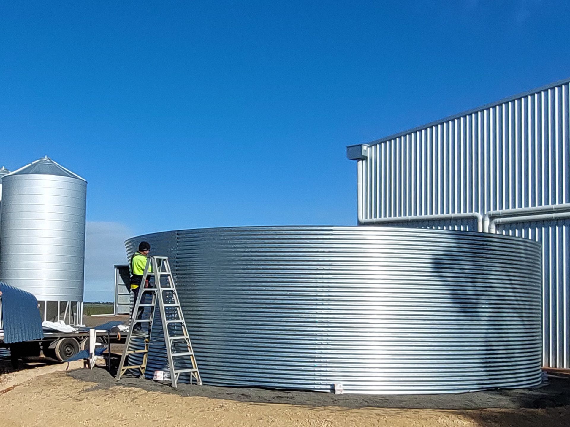 Custom water tanks