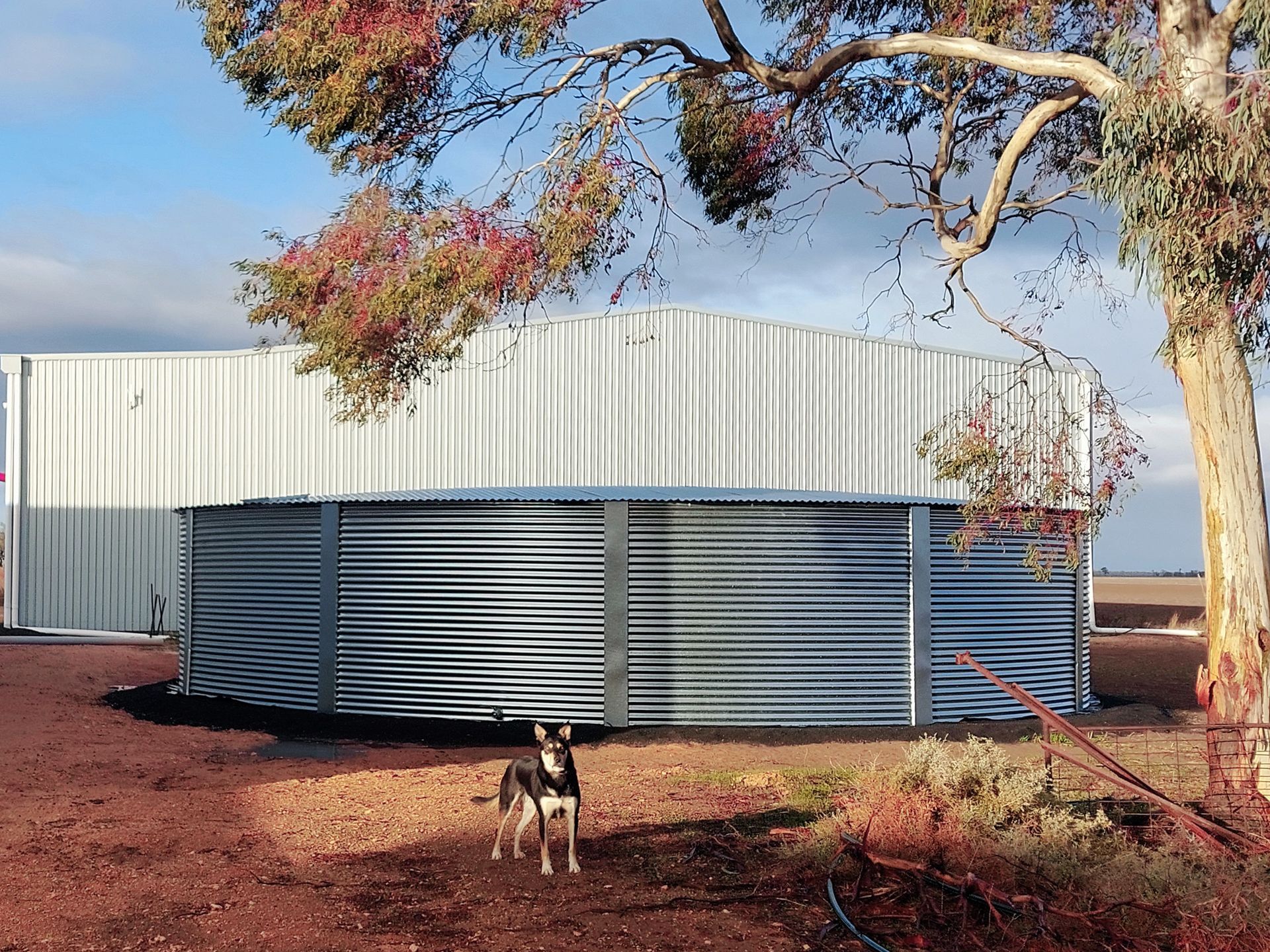 Galvanised steel water tanks