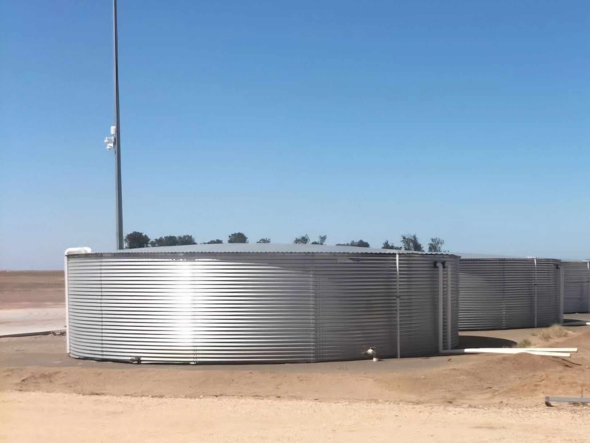 Large water tanks