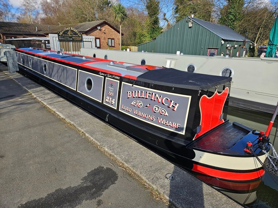 Braidbar Narrowboat Bullfinch No. 214