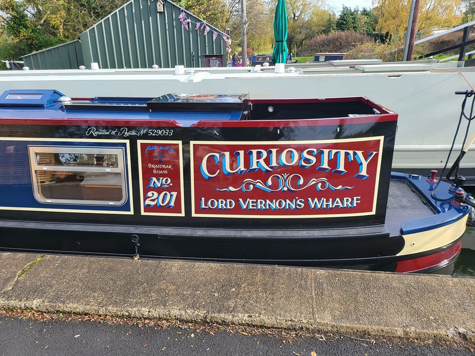 Narrowboat Curiosity No. 201