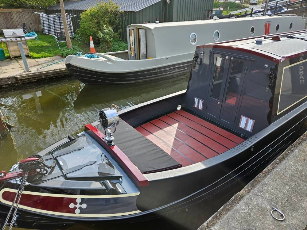 Click to see more of Damselfly Braidbar Narrowboat Damselfly No. 215 long well deck
