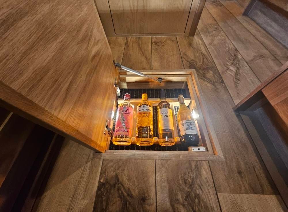 Dona Ferens secret alcohol store