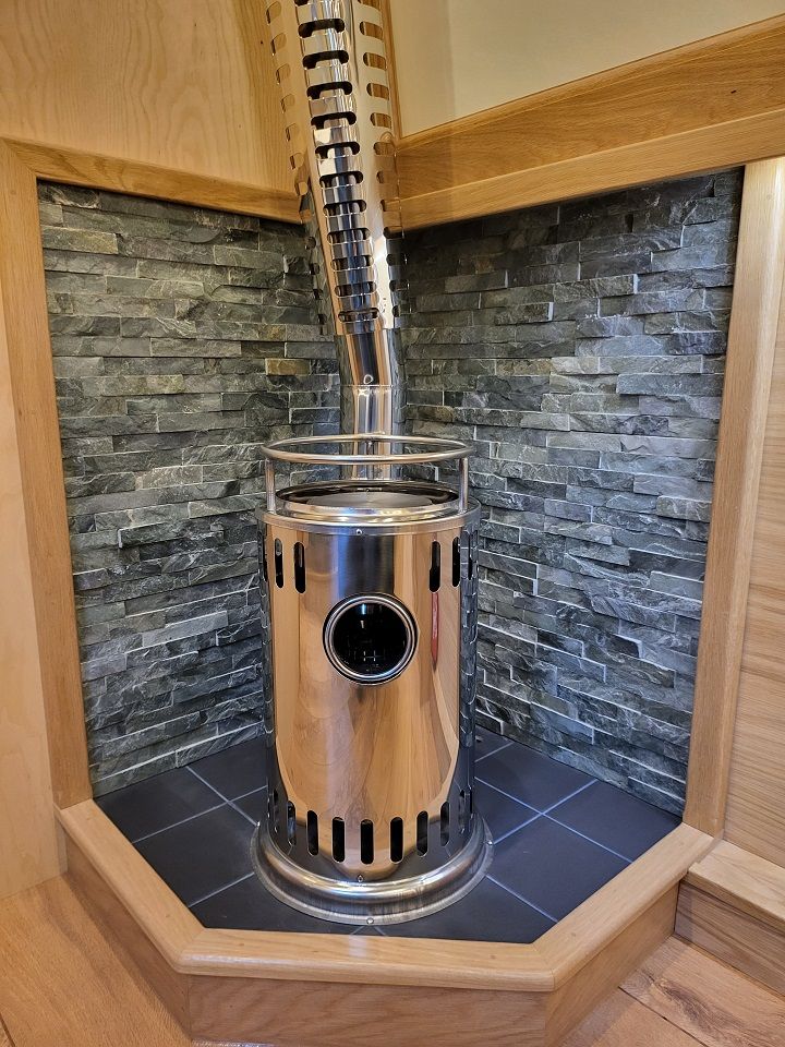 Fearnbeg Refleks stove in lounge