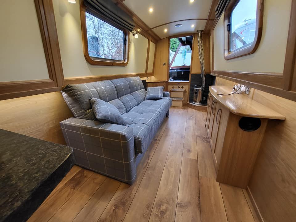 Ingenious lounge