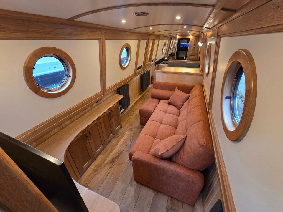 Kingdom of Rust lounge to galley view