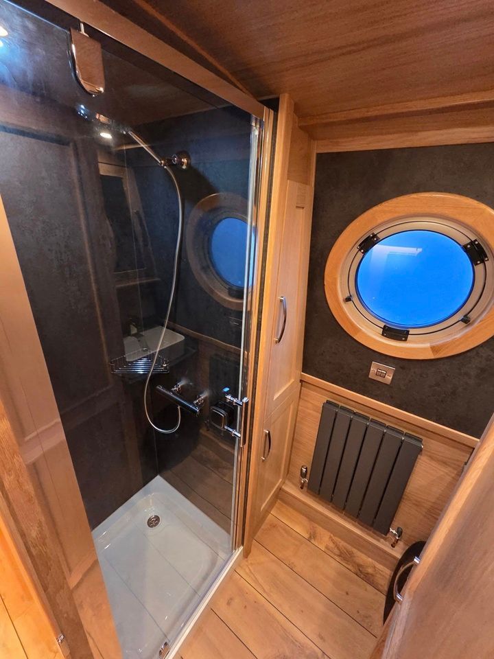 Kingley Vale bathroom