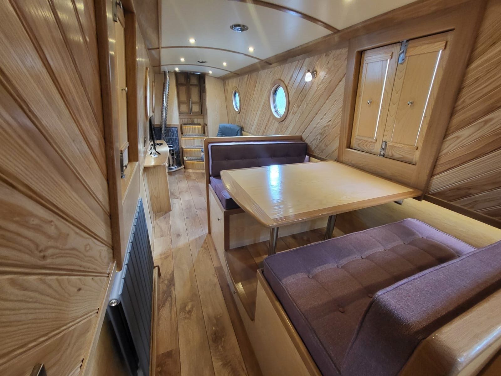 Timanfaya dinette to galley