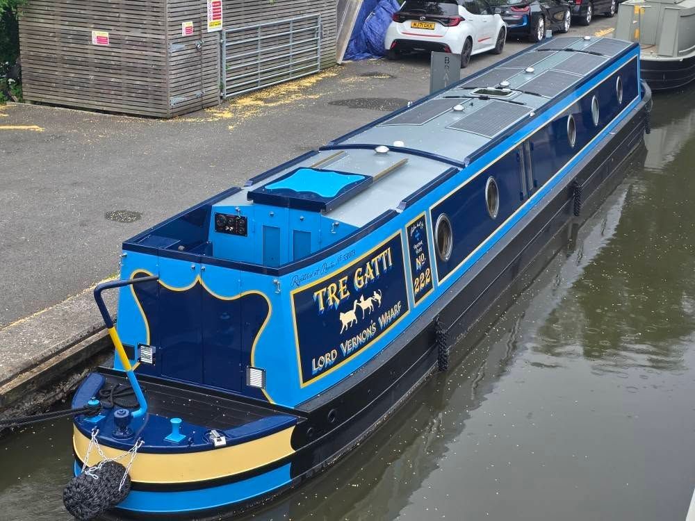 Braidbar Narrowboat Tre Gatti No. 222