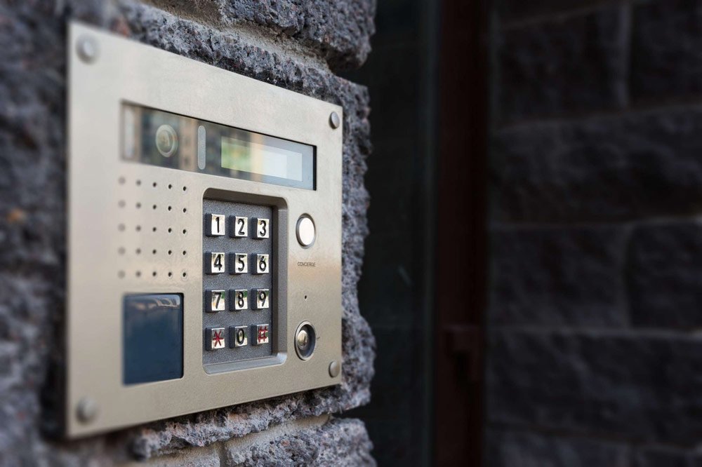 Stunning Virtual Doorman For Luxury Apartments Complex image