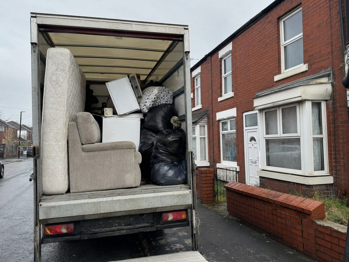 Van loaded during an end of tenancy clearance in Cardiff