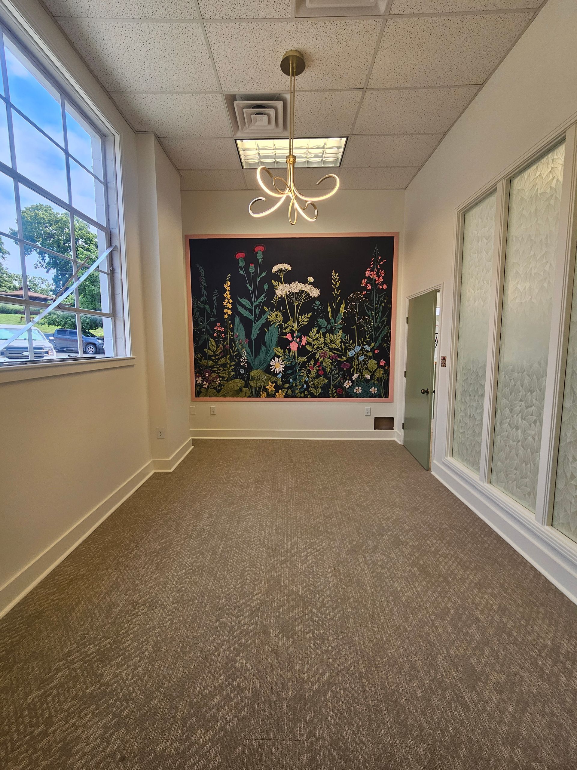 lee summit wallpaper installed by under pressure