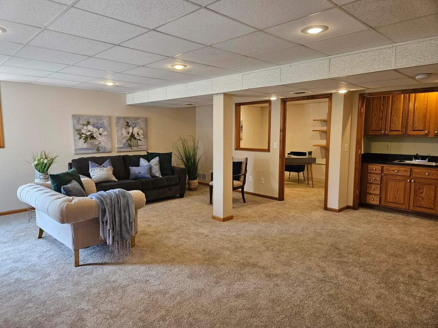 Staged real estate basement in Kansas City Missouri