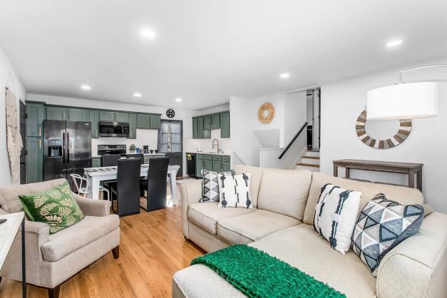 Investor property staging in Roeland Park.