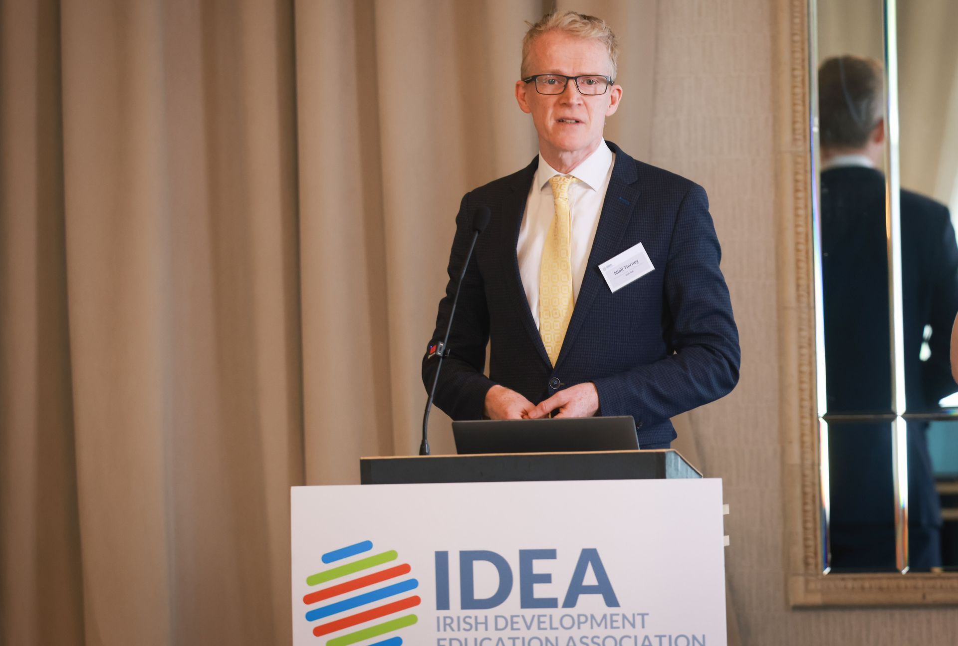 Image of IDEA members attending an event.