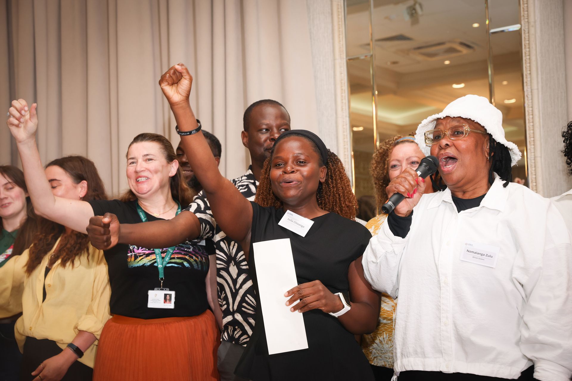 Image of IDEA members attending an event.
