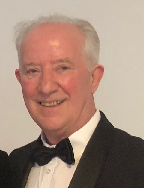Tom Roche Image 