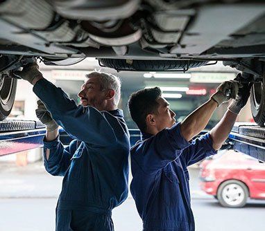 Teamwork | Felton, CA | Ernie’s Service Center Teamwork | Felton, CA | Ernie’s Service Center