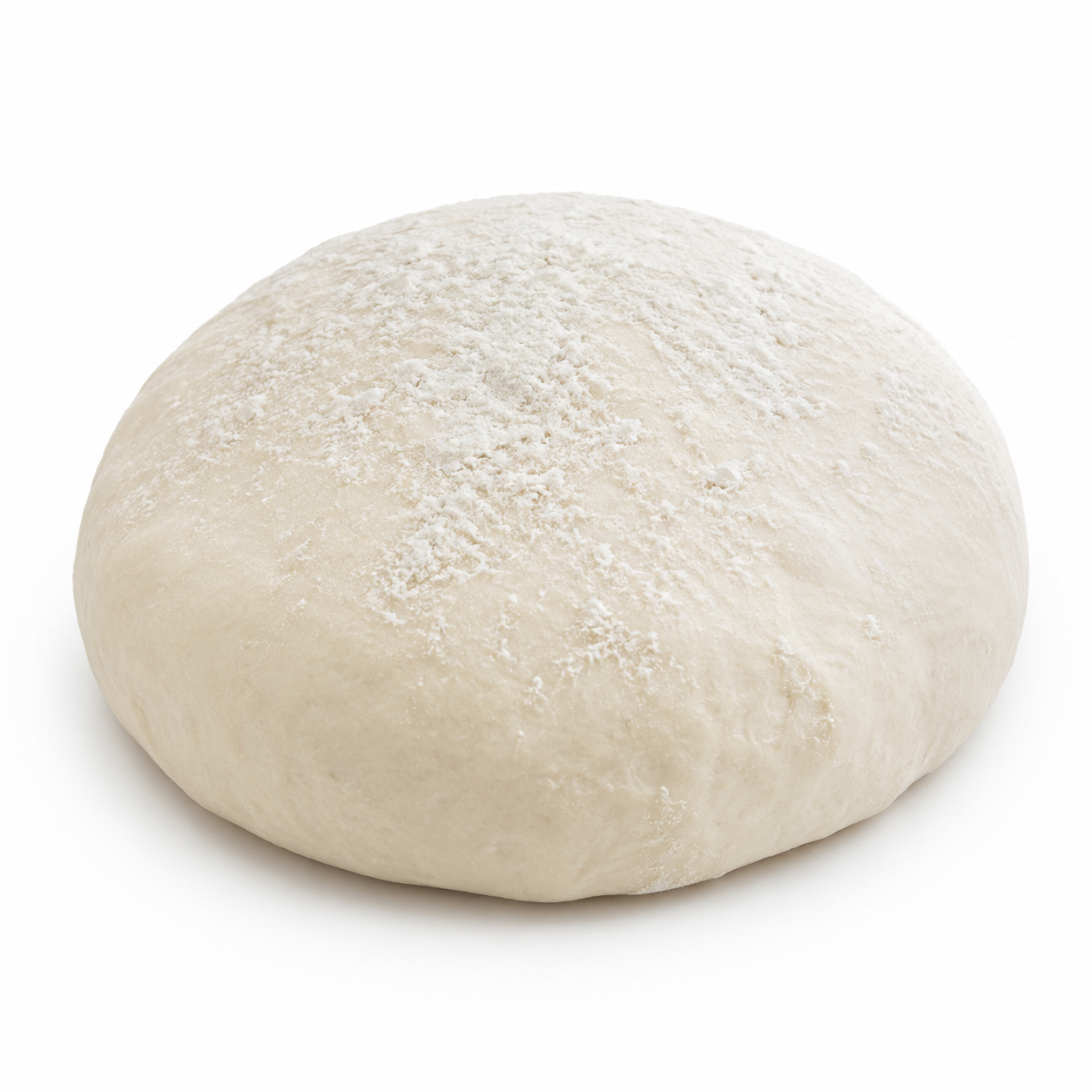 Pagnotta rotonda di pane bianco spolverata di farina su sfondo bianco