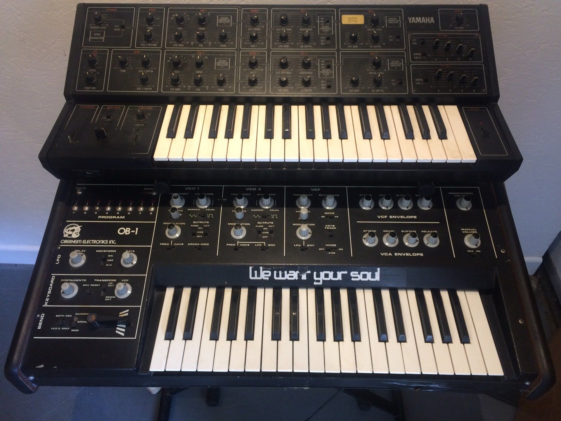 Roland CSQ-100 & SH-09 Yamaha UE-400