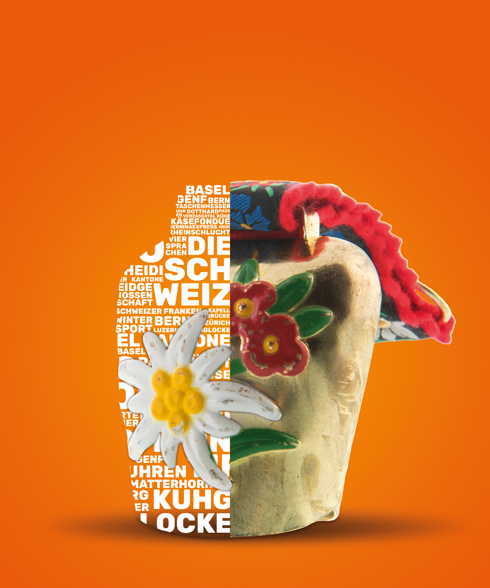 Een kopje met een bloem erop en het woord ocke op de bodem