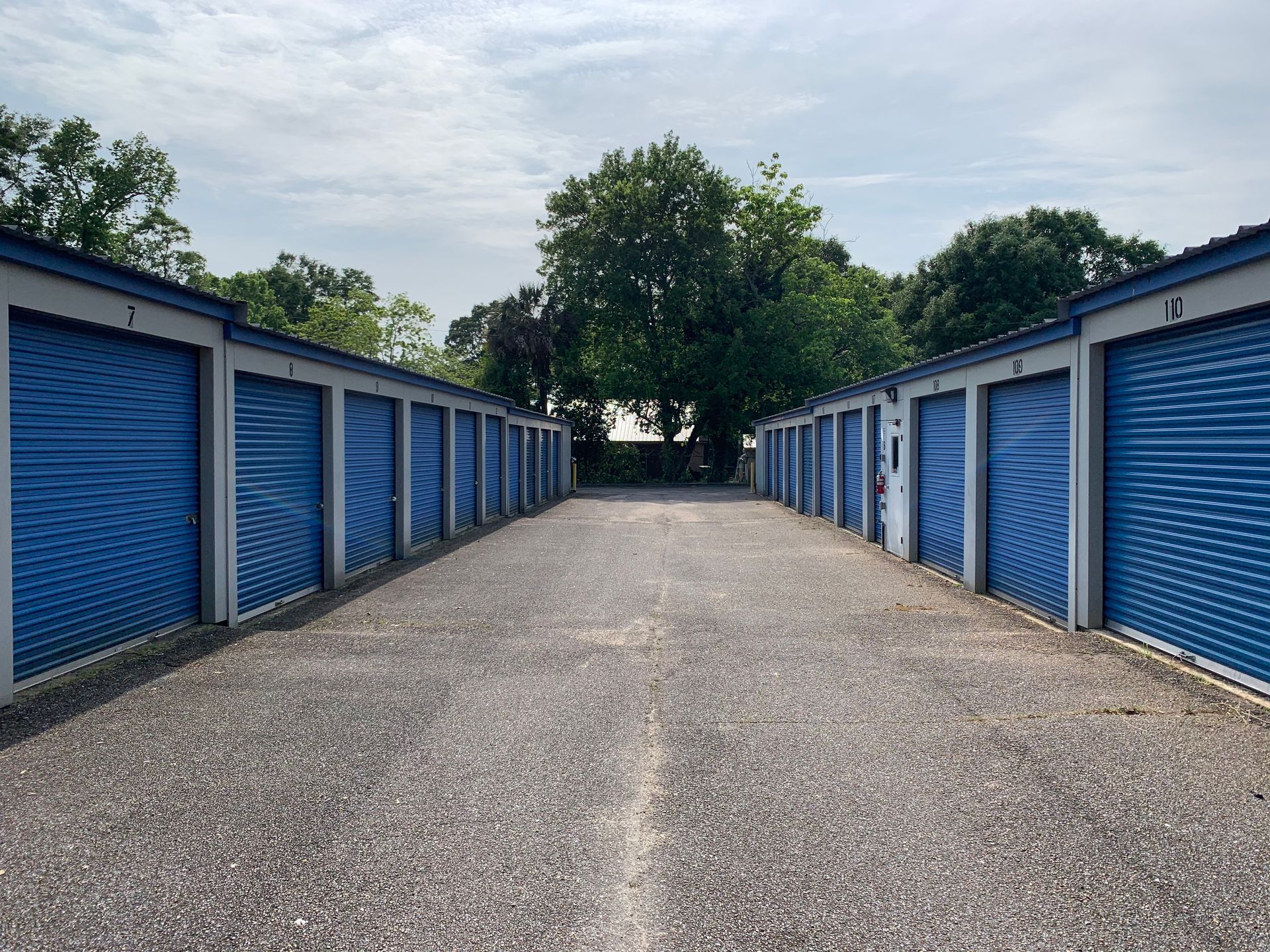 Large climate controlled storage units