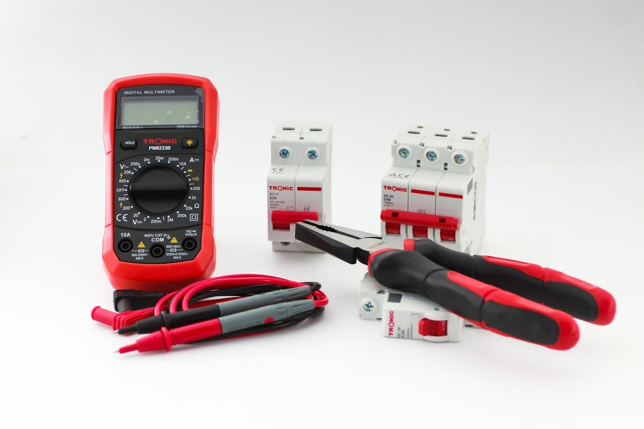 A set of tools for HVAC installation and electrical work in Holiday, FL