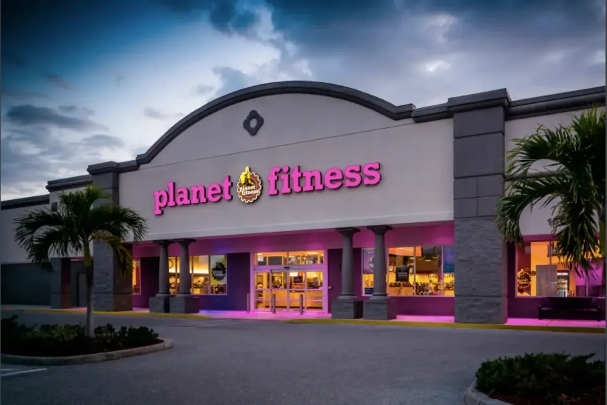 Planet Fitness HVAC installation project