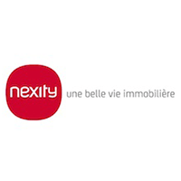 Un logo rouge et blanc pour une entreprise appelée nextity.