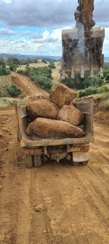 Bulk haulage and heavy haulage