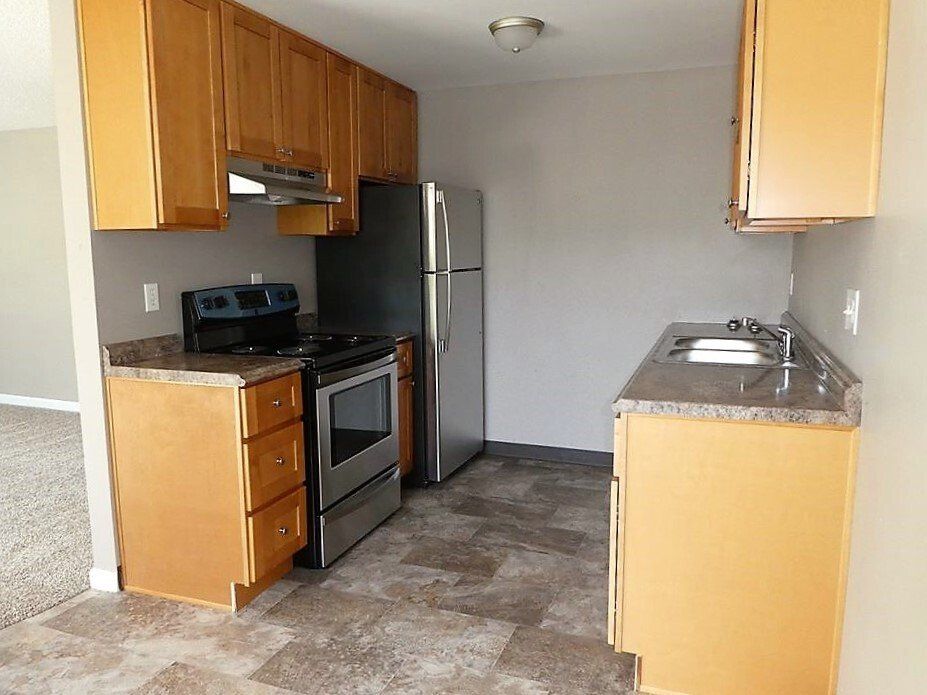 2 bedroom - kitchen image