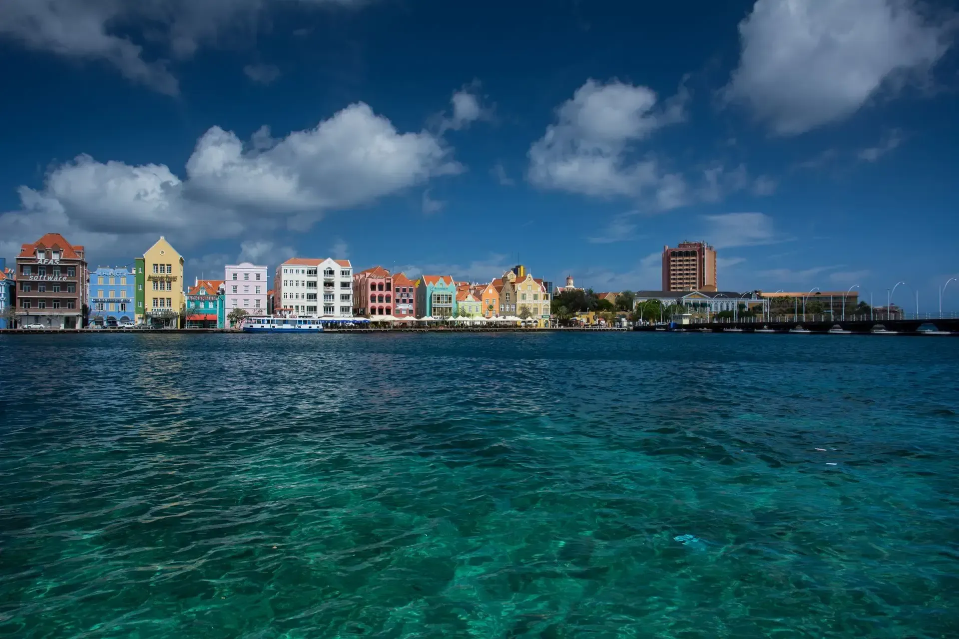 Curaçao Luxury Vacation Experts
