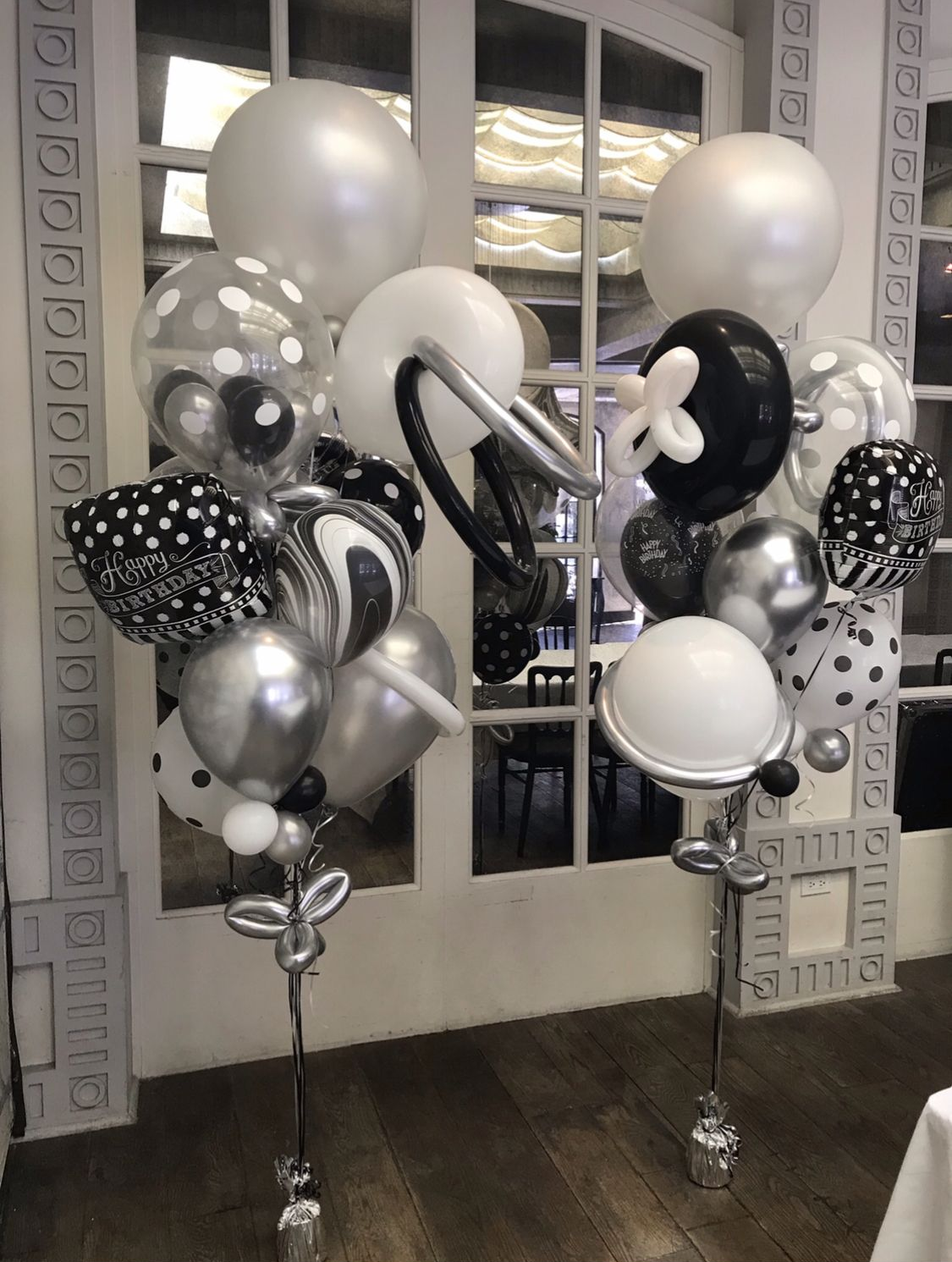 Black, Sliver, white clear mylar helium foil petite balloon bouquet. Balloon Delivery Mar Vista