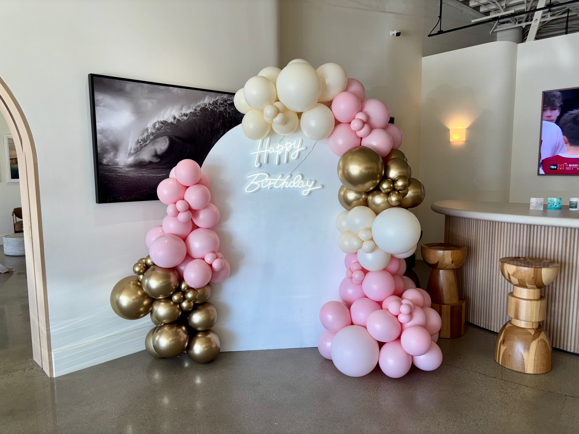 Pink Gold Cream Balloon Garland on backdrop photo wall Delivery Manhattan Beach South Bay Balloon Concierge