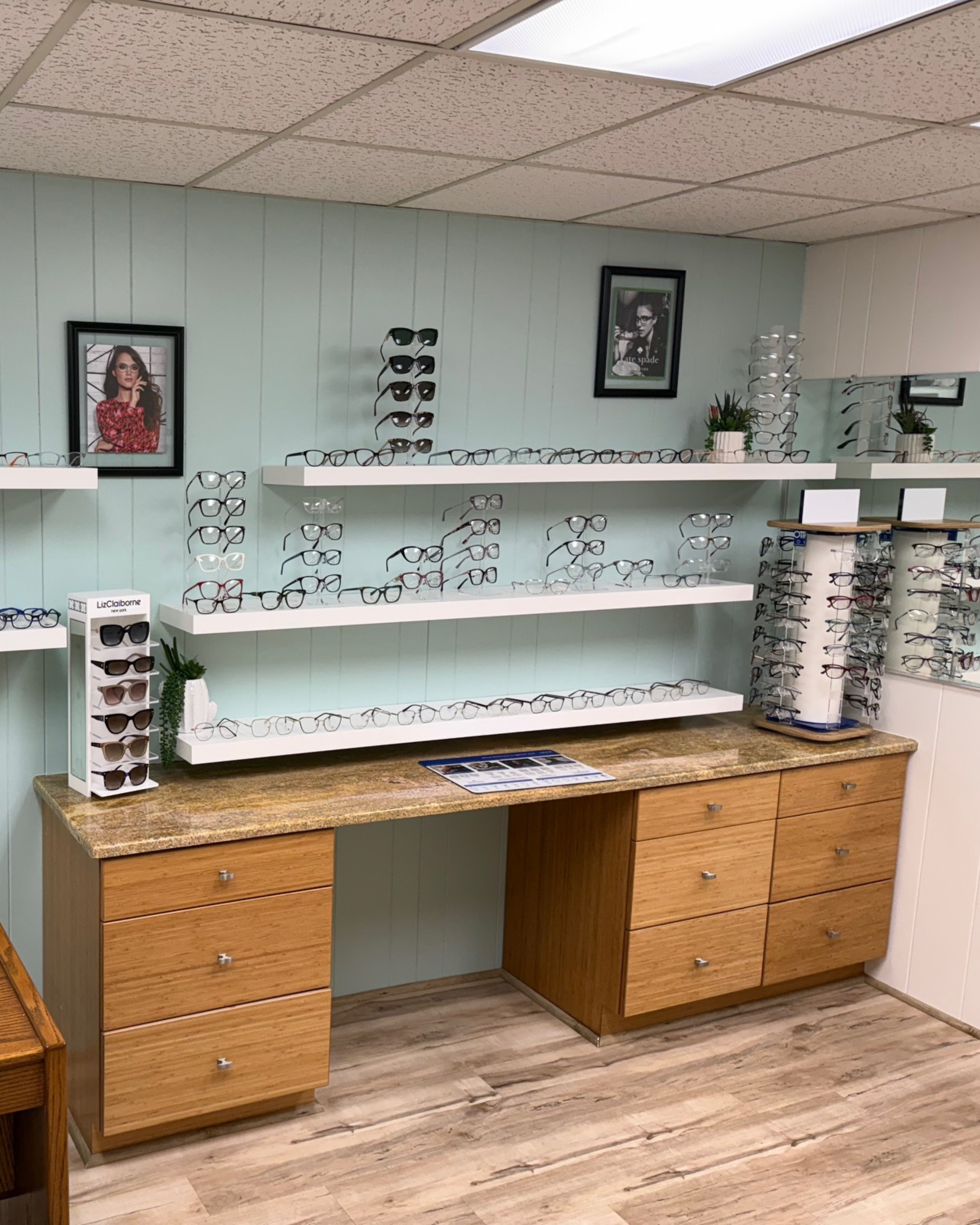 Patient-centered eye care service