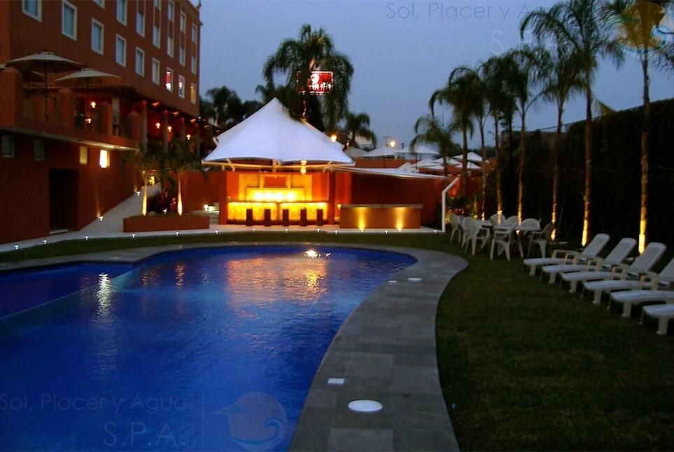 SOL PLACER Y AGUA SA DE CV