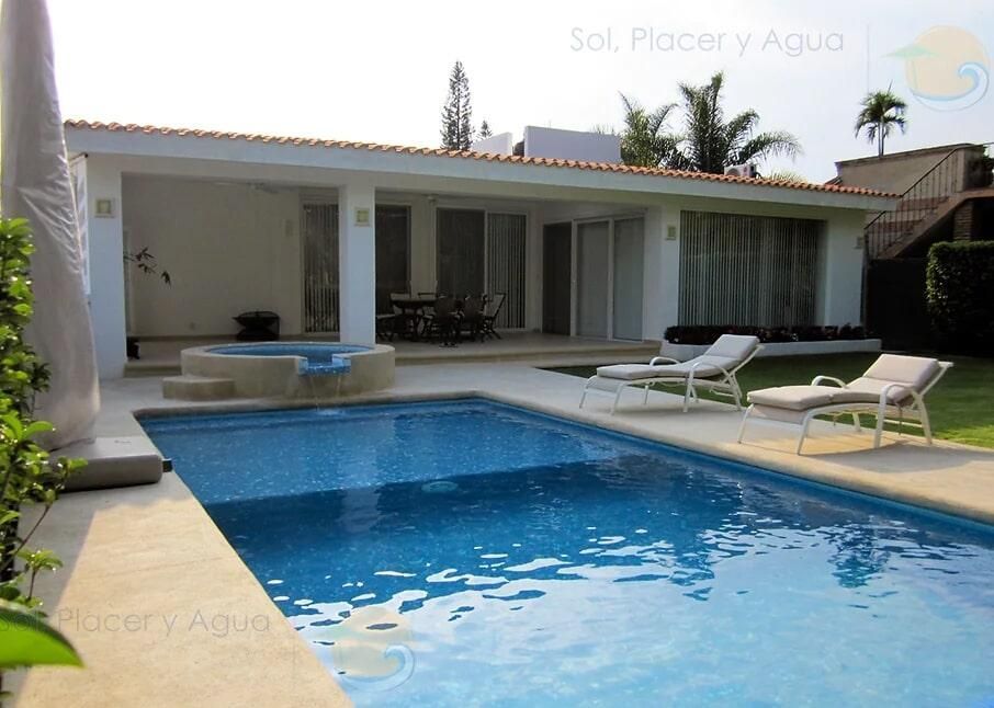 SOL PLACER Y AGUA SA DE CV